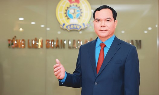 Đồng chí Nguyễn Đình Khang - Uỷ viên Trung ương Đảng, Chủ tịch Tổng Liên đoàn Lao động Việt Nam.  Ảnh: HẢI NGUYỄN