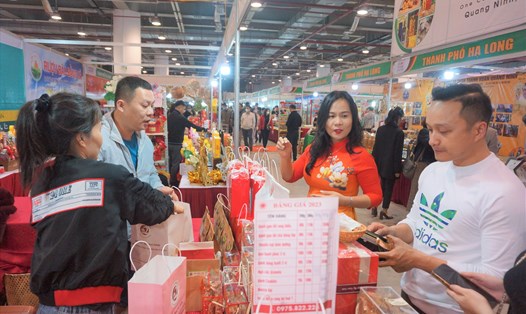 Hội chợ OCOP Quảng Ninh - Xuân 2023 diễn ra từ ngày 11.1 đến 16.1.2023. Ảnh: Đoàn Hưng