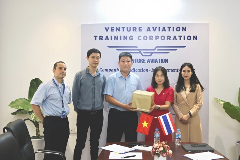 พัฒนาความร่วมมือระหว่างประเทศ ฝึกอบรมวิศวกรการบินในเวียดนาม