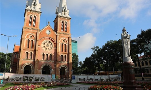 TPHCM kỳ vọng đón 5 triệu khách quốc tế năm 2023. Ảnh: Anh Tú.