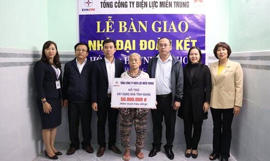 EVNCPC hỗ trợ xây dựng nhà tình nghĩa tại Đà Nẵng năm 2022. Ảnh: Ngọc Thạch