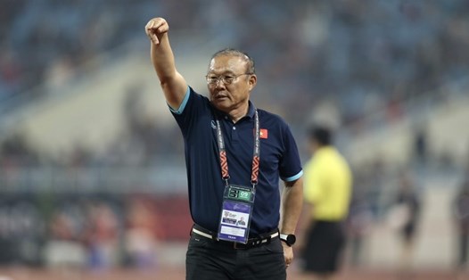 Huấn luyện viên Park Hang-seo có những khoảnh khắc đáng nhớ ở AFF Cup 2022. Ảnh: VFF