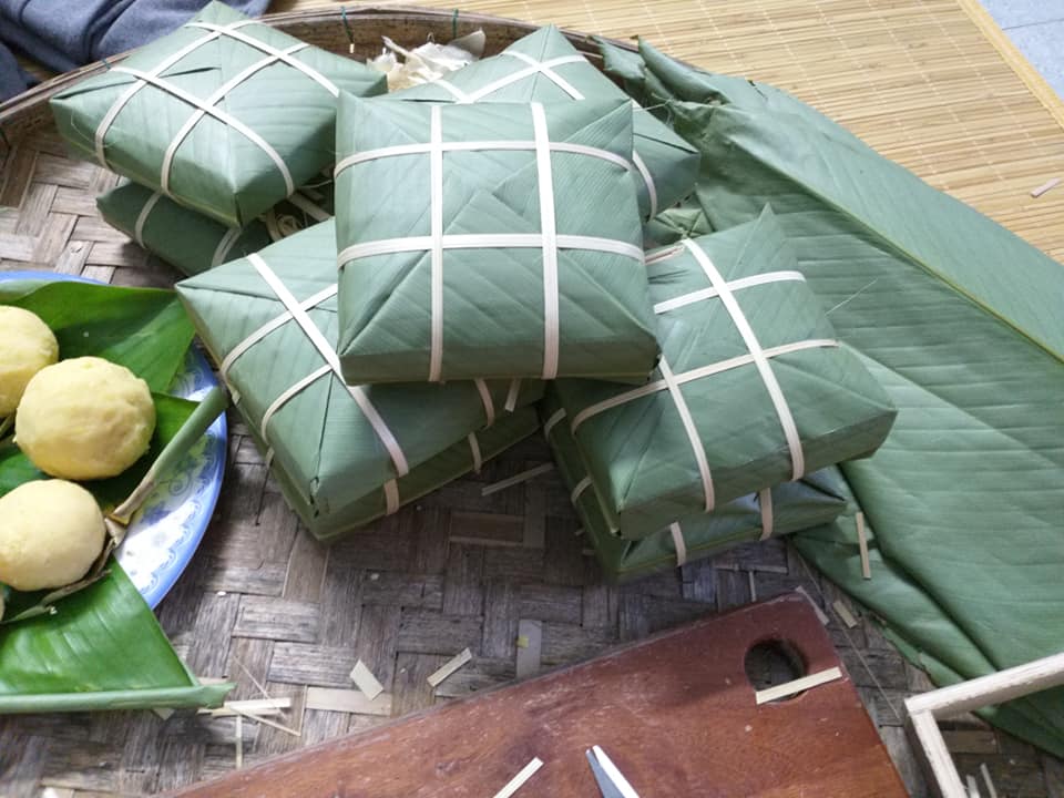Tự tay chuẩn bị món Tết, gắn kết gia đình