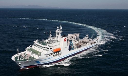 Tàu nghiên cứu đất hiếm đáy biển của Nhật Bản: Ảnh: JOGMEC