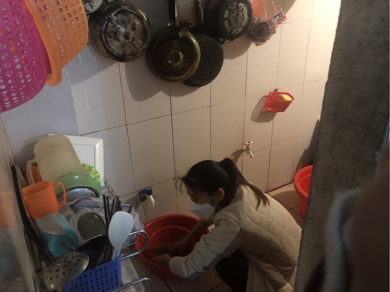 Tết Âm lịch 2023, nhiều công nhân ở Hà Nội được nhận mức thưởng Tết 2 tháng lương cơ bản. Ảnh: Minh Hương.