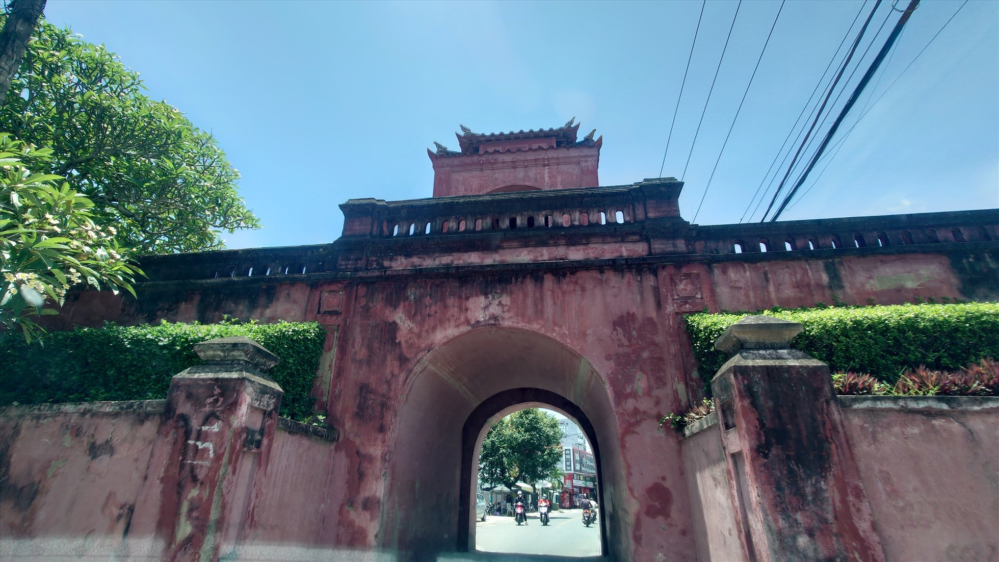 Thành cổ Diên Khánh.