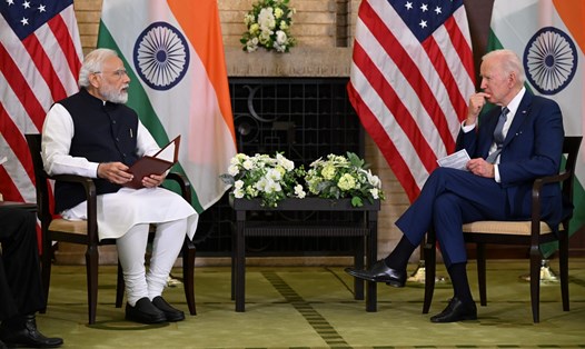 Tổng thống Mỹ Joe Biden và Thủ tướng Ấn Độ Narendra Modi gặp mặt trong khuôn khổ hội nghị thượng đỉnh các nhà lãnh đạo Bộ Tứ tại Kantei ở Tokyo, Nhật Bản tháng 5.2022. Ảnh: AFP