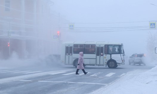 Yakutsk đóng băng với nhiệt độ âm 50 độ C. Ảnh: Reuters