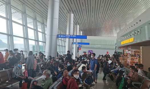 Khách chờ đến giờ bay tại Cảng hàng không Quốc tế Phú Quốc. Ảnh: Phú Quốc