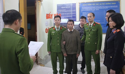 Liên quan đến vụ "Phá rừng trên đỉnh Pha Đin", ông Đinh Văn Cường - Hạt Kiểm lâm huyện Tuần Giáo bị bắt để phục vụ điều tra. Ảnh: CACC