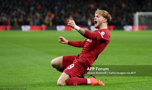Elliott tỏa sáng giúp Liverpool vượt qua Wolves tại FA Cup.  Ảnh: AFP