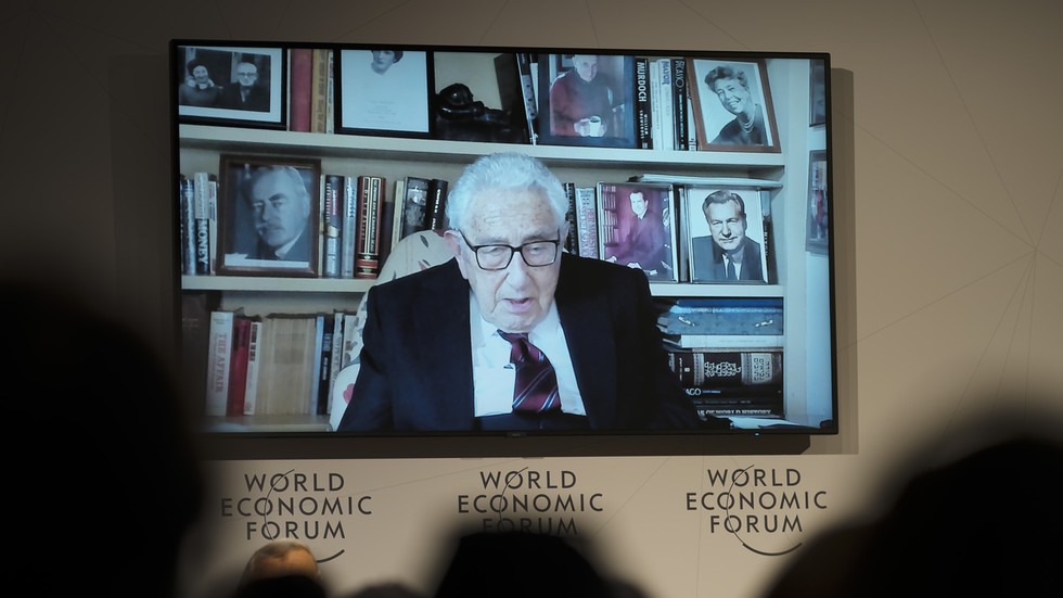 Ông Kissinger đổi lập trường, nêu kế hoạch Ukraina mới nhất