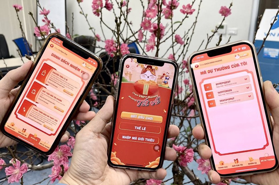 Chạm VNPT Money mang Tết về