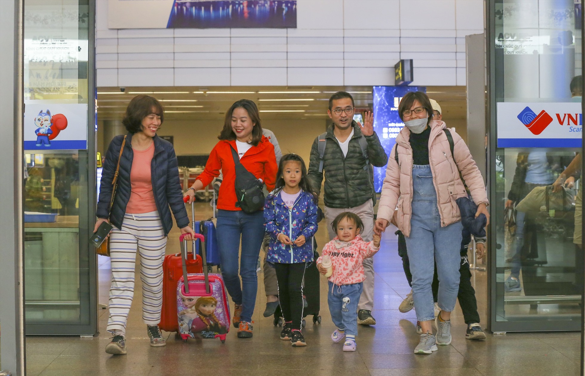 Đà Nẵng đón 58.000 khách bay đầu năm. Ảnh: Thuỳ Trang