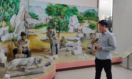 Các bảo tàng tại Đà Nẵng thu hút đông đảo du khách ngày đầu thu phí tham quan. Ảnh: Nguyễn Linh