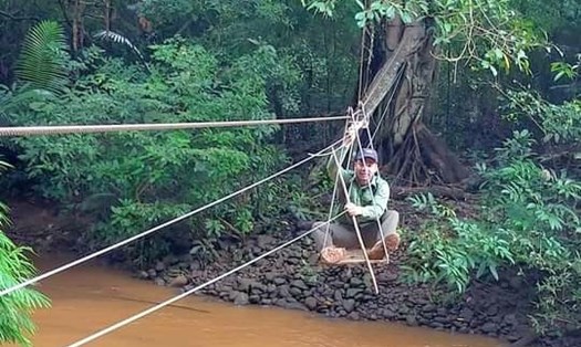 Vào ngày Tết nhưng lực lượng ngành lâm nghiệp ở Đắk Nông vẫn không quên nhiệm vụ giữ rừng. Ảnh: Bảo Lâm