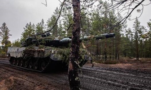 Leopard 2A5 trong cuộc tập trận mô phỏng ở Niinisalo, Phần Lan,  năm 2022. Ảnh: Quân đội Mỹ