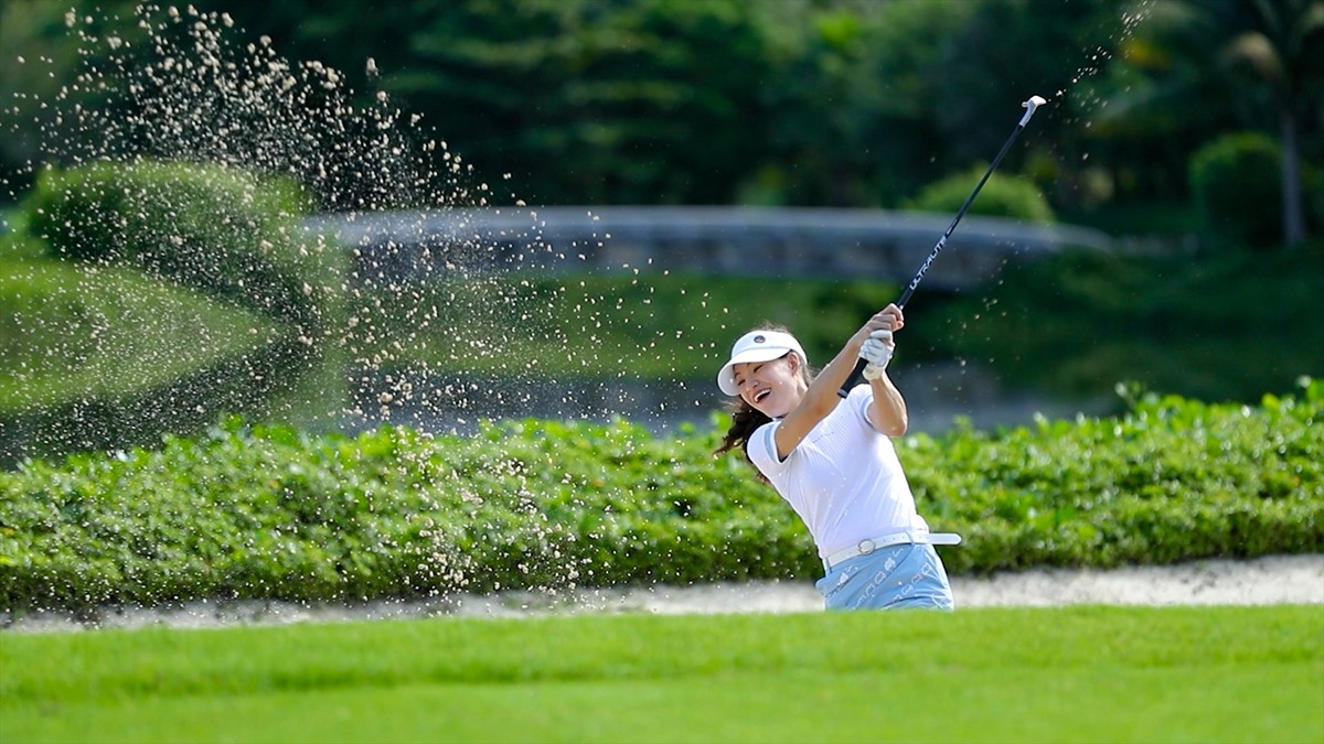 Tổng cục Du lịch ra mắt video clip "Du lịch Golf - Tận hưởng từng khoảnh khắc". Ảnh: TCDL