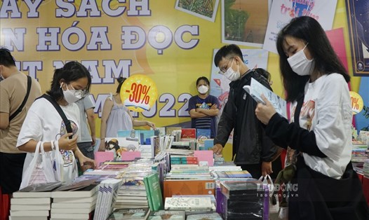 Sự kiện Ngày sách và văn hóa đọc Việt Nam lần thứ 1 tại phố đi bộ Nguyễn Huệ, (quận 1, TPHCM) hồi tháng 4.2022. Ảnh: Thanh Chân