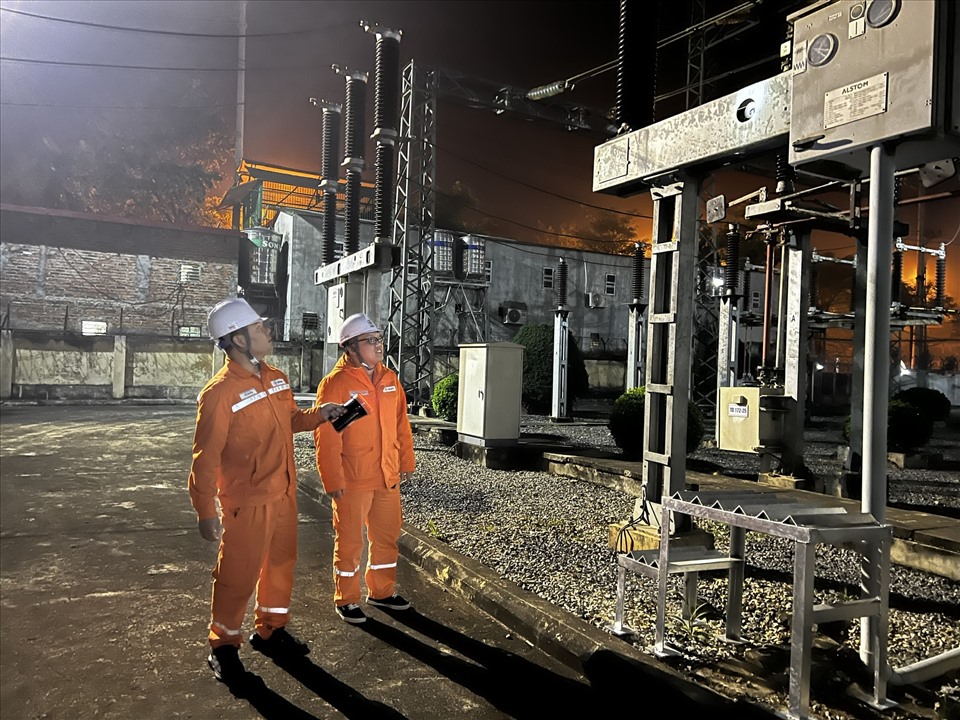 EVN đảm bảo vận hành điện trong dịp Tết Quý mão 2023. Ảnh: EVN
