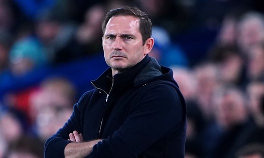 Lampard đã rời ghế nhưng ai sẽ dám thay thế anh ở Everton? Ảnh: Sky Sports