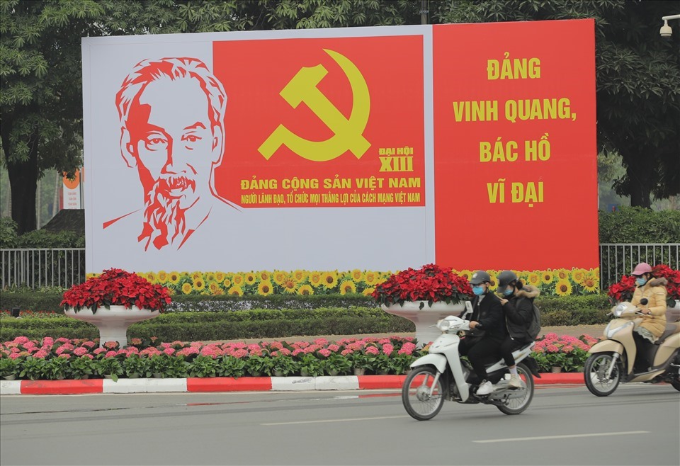 Những dấu ấn lãnh đạo của Đảng qua 37 năm đổi mới đất nước