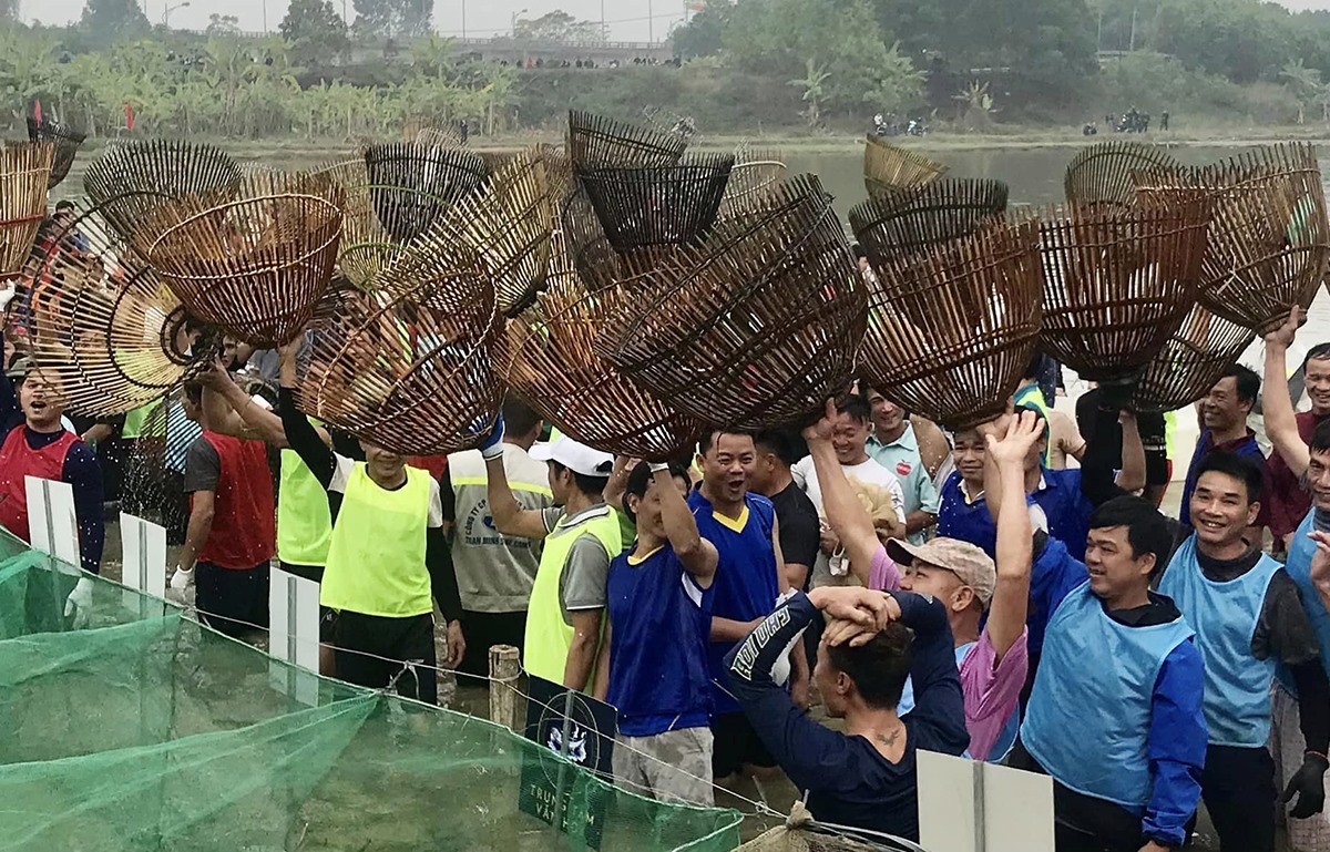 Hàng trăm "nơm thủ" tranh tài ở Lễ hội úp cá Đoan Hùng, Phú Thọ