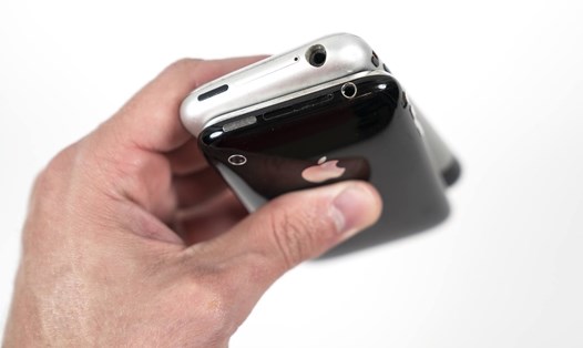 Apple đã trang bị 3G cho iPhone ngay từ phiên bản thứ hai của mình. Ảnh: Macstories