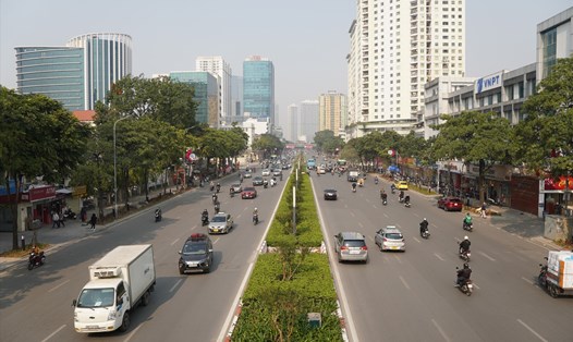 Tuyến phố Nguyễn Chí Thanh. Ảnh: Hữu Chánh