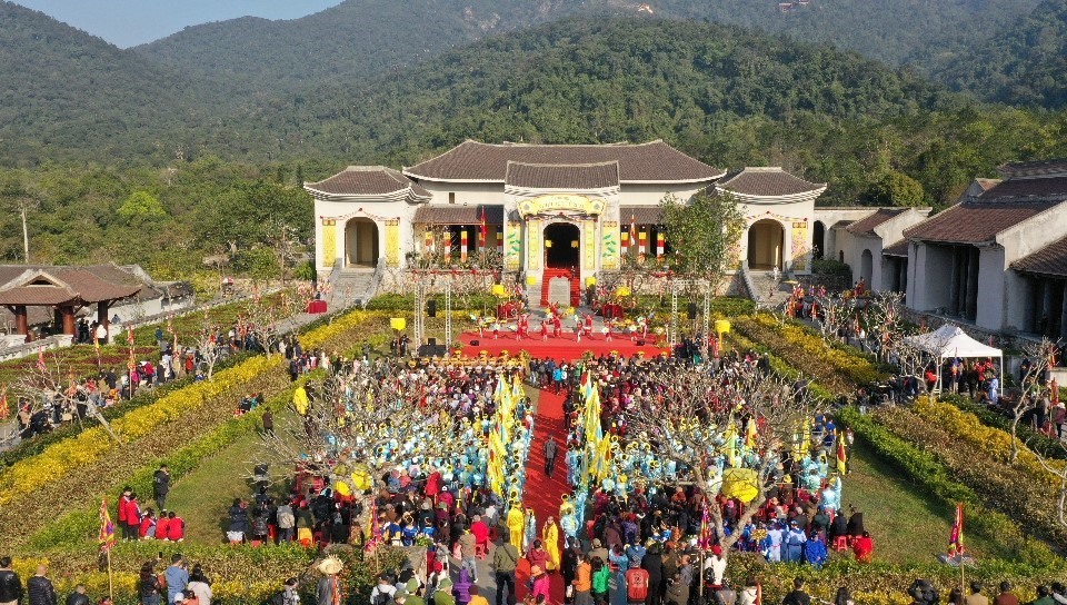 Quảng cảnh buổi lễ khai hội Xuân Yên Tử 2023. Ảnh: Nguyễn Hùng