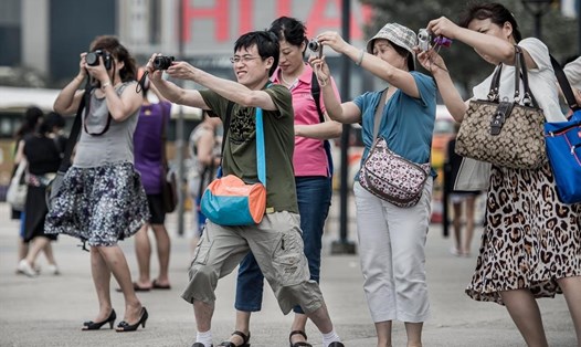 Trước khi đại dịch làm tê liệt hoạt động du lịch toàn cầu, Trung Quốc vốn là thị trường outbound lớn nhất thế giới. Ảnh: AFP