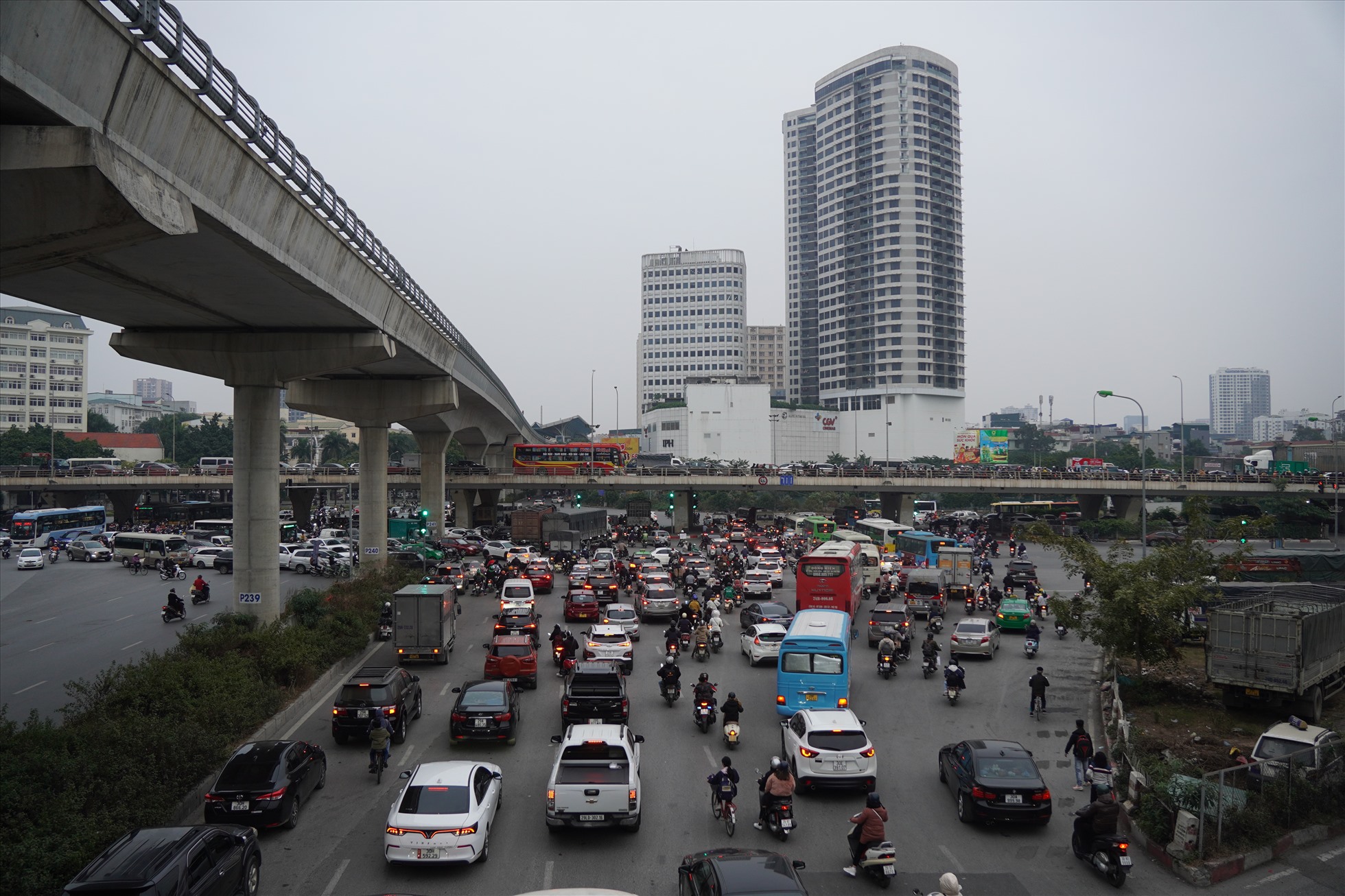 Xử lý điểm đen, đảm bảo phương tiện lưu thông liên tục trên các tuyến đường