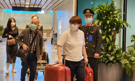 Khách từ Đài Bắc, Đài Loan (Trung Quốc) đang trở lại Đà Nẵng. Ảnh: Thuỳ Trang