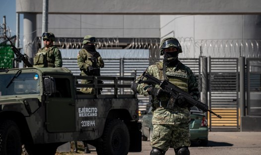 Ít nhất 29 người chết trong chiến dịch bắt giữ con trai trùm ma túy El Chapo ở Mexico. Ảnh: AFP