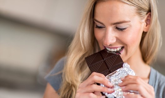 Ăn socola vào buổi sáng mang lại nhiều lợi ích tốt cho cơ thể. Ảnh: Xinhua