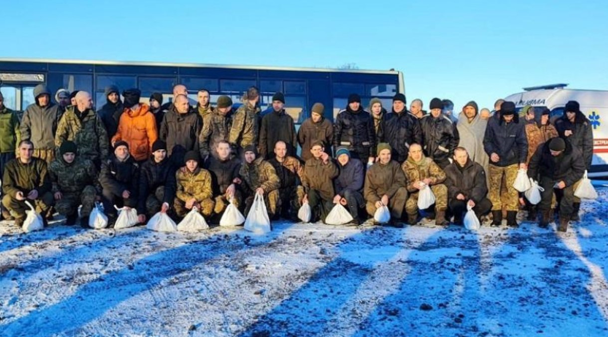 Nga và Ukraina trao đổi tù binh