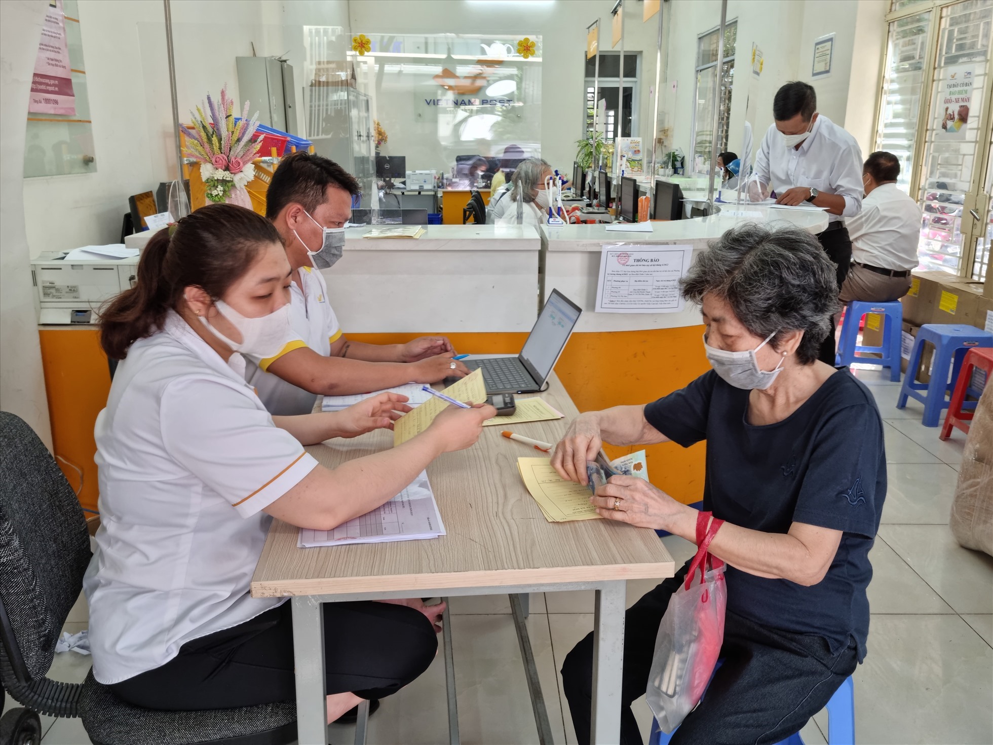 Trợ cấp người trên 70 tuổi không có lương hưu từ ngày 1/7