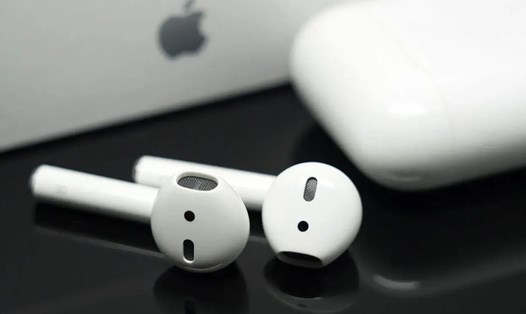 Apple được cho là đang phát triển một mẫu tai nghe giá rẻ mới. Ảnh: Gizchina