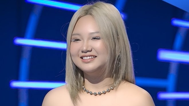 Nhạc sĩ Huy Tuấn gây tranh cãi khi nhận xét thí sinh Vietnam Idol “lau sàn nhà”