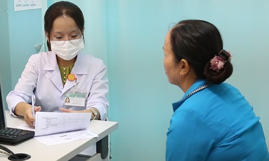 Bệnh viện Ung bướu Đà Nẵng tổ chức 400 suất tầm soát miễn phí ung thư vú và cổ tử cung. Ảnh: Văn Trực