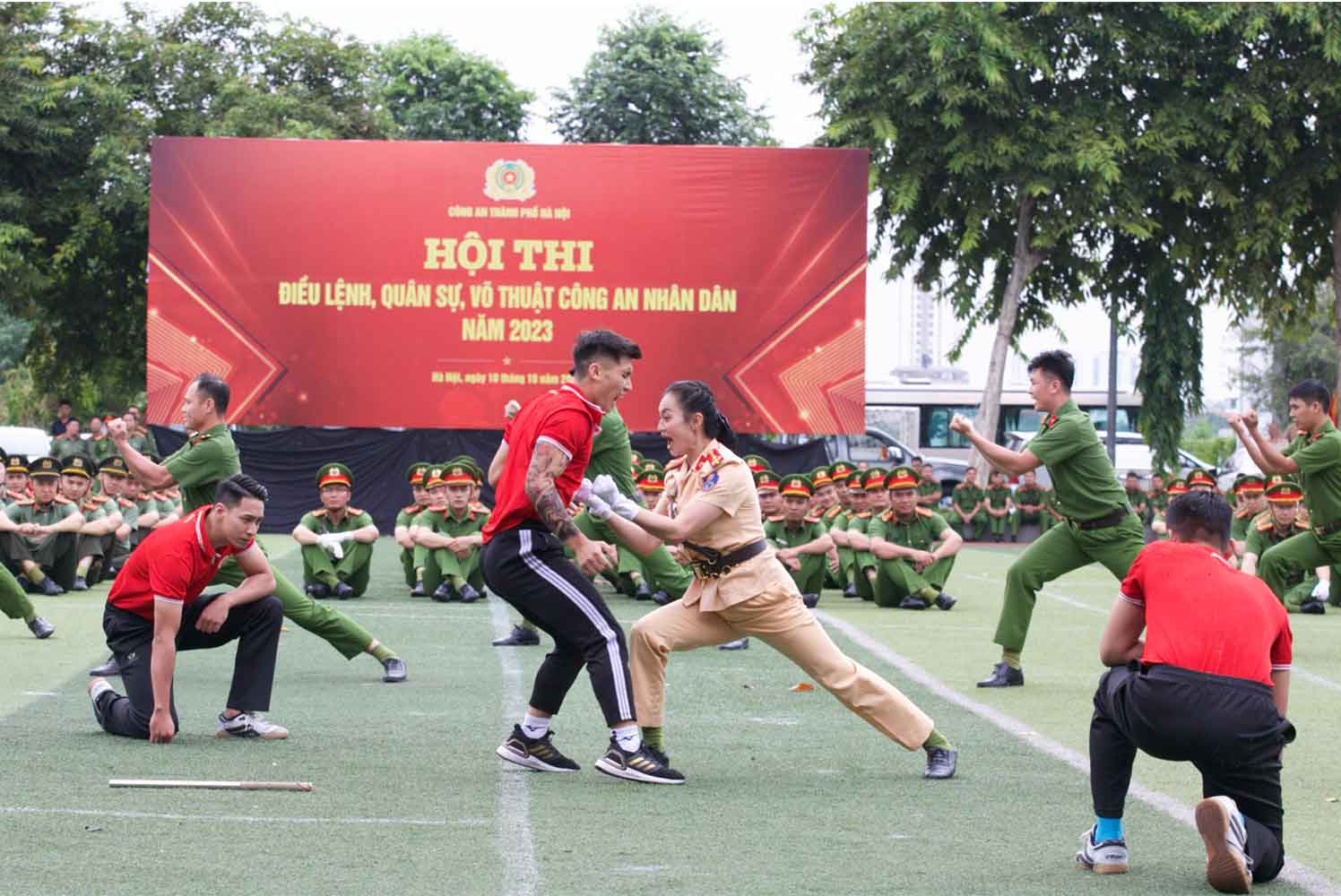 Màn võ thuật ấn tượng tại Hội thi điều lệnh, quân sự, võ thuật Công an nhân dân năm 2023. 