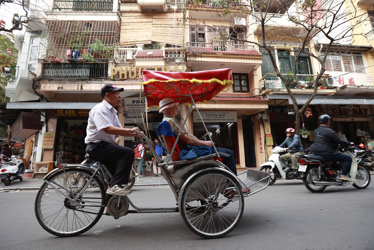 Quận Hoàn Kiếm, Hà Nội là nơi tập trung nhiều điểm đến, di sản hấp dẫn du khách trong và ngoài nước. Ảnh: Hải Nguyễn