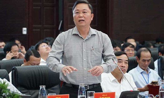Ông Lê Trí Thanh - Chủ tịch UBND tỉnh Quảng Nam - cho biết đơn vị tư vấn lập quy hoạch vùng chưa làm việc với địa phương. Ảnh: Mỹ Linh