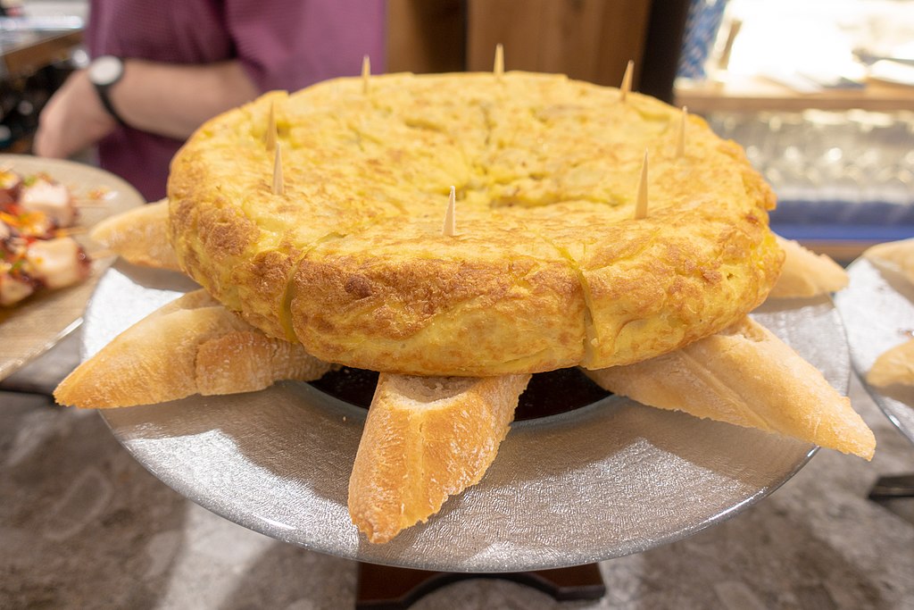 Tortilla là món trứng tráng kiểu Tây Ban Nha. Ảnh: Getty