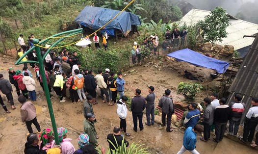 Hiện trường xảy ra vụ án mạng nghiêm trọng tại phường Cầu Mây, thị xã Sa Pa, tỉnh Lào Cai. Ảnh: Người dân cung cấp.