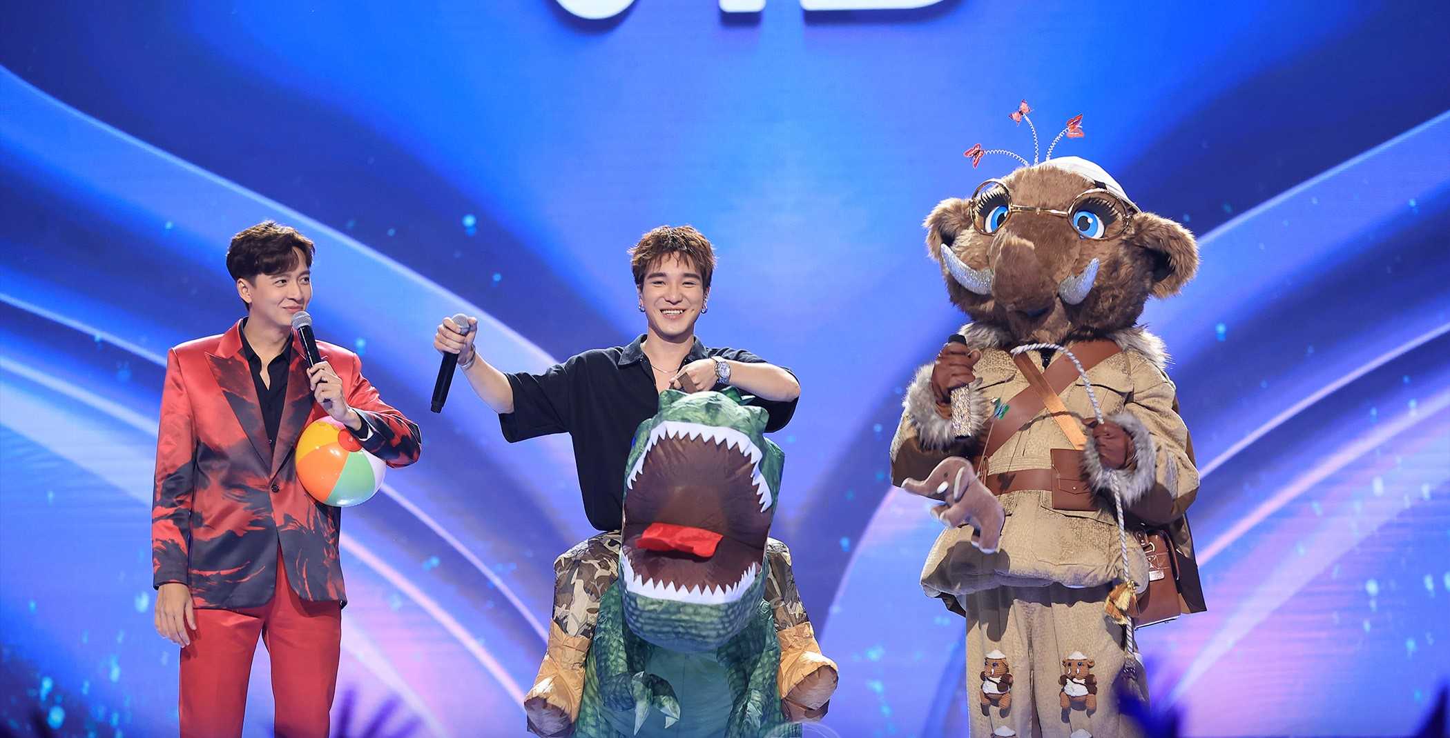 Ca sĩ mặt nạ bước đến vòng 4 với những màn tranh tài hấp dẫn. Ảnh: BTC.