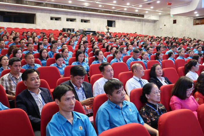 Các đại biểu dự Đại hội VI Công đoàn Dệt may Việt Nam nhiệm kỳ 2023-2028. Ảnh: Hà Anh