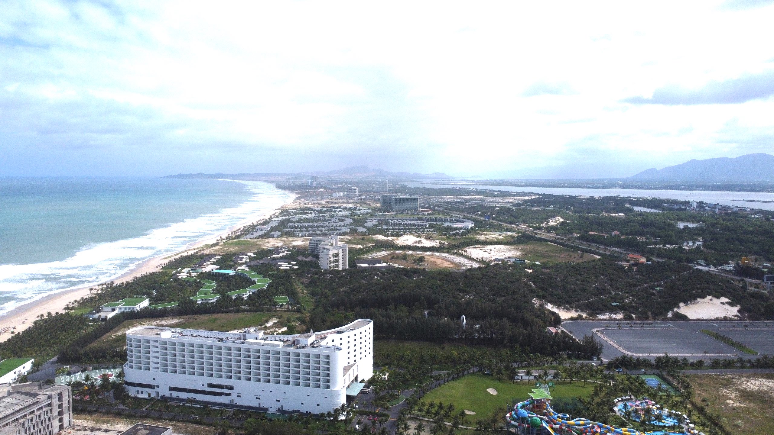 Còn nhiều dự án vẫn chưa điều chỉnh loại hình "đất ở không hình thành đơn vị ở". Ảnh: Hữu Long