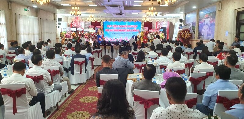 Tỉnh Bạc Liêu tổ chức họp mặt doanh nghiệp nhân ngày Doanh nhân Việt Nam chiều ngày 12.10. Ảnh: Nhật Hồ