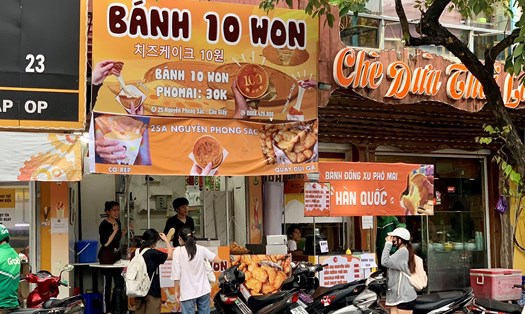 Bánh đồng xu phô mai đang có dấu hiệu "hạ nhiệt". Ảnh: Nhật Minh